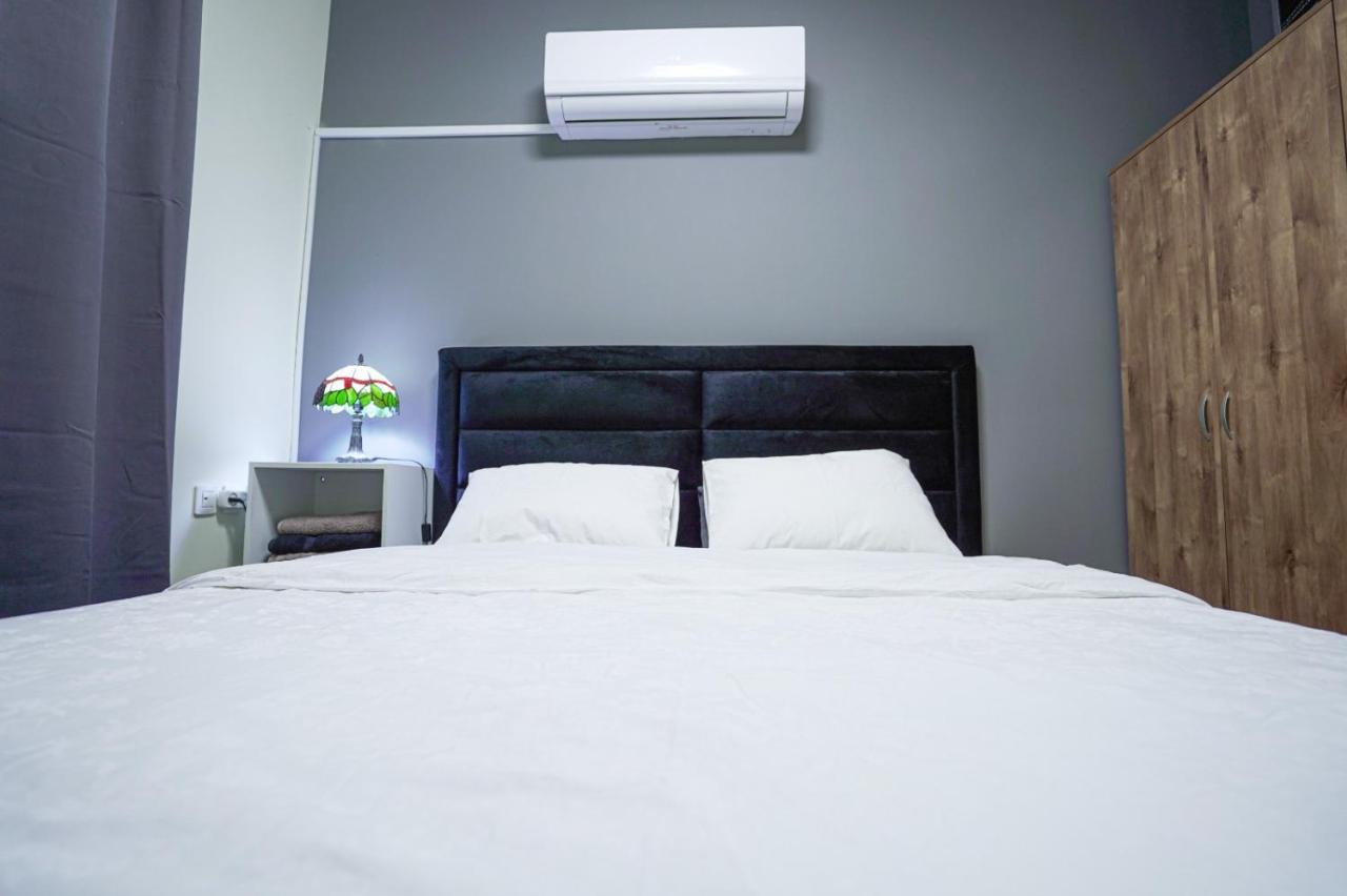 יחידת נופש עמית Appartement Eilat Buitenkant foto